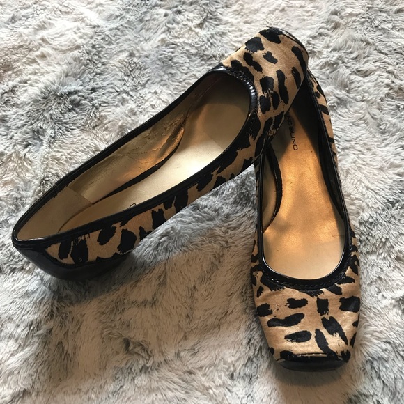 Bandolino Shoes | Bandolino Slip On Flats Cheetah Print Satin Sz 85 | Poshmark